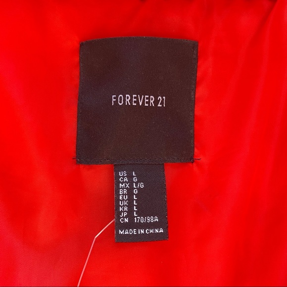 Red puffer - Picture 4 of 4